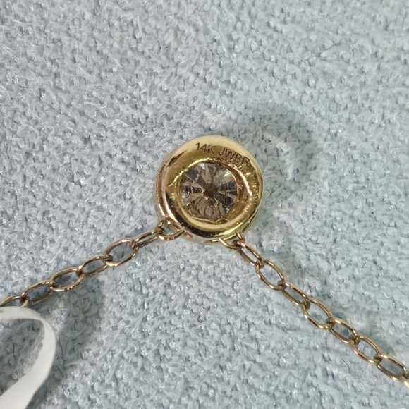 14K Gold Diamond Necklace - Picture 5 of 8